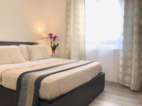  Angolo di Roma Guest house  Рим